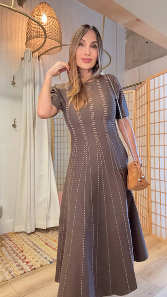 “Corina Knit Dress – Brown & Caramel Contrast Elegance