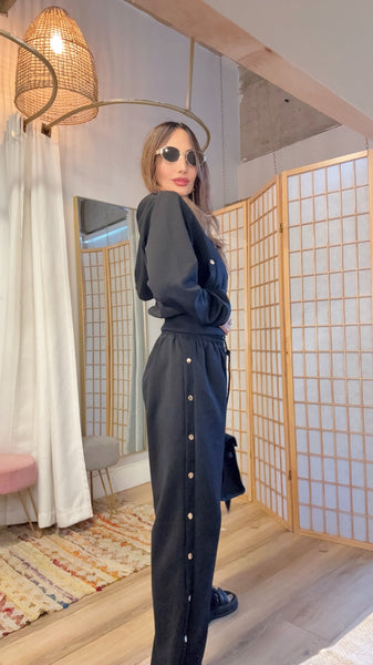 Solange Jogger Luxe Set – Cropped Hoodie with Rose Gold Buttons | Travel Outfit Women