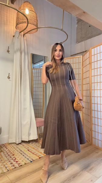 “Corina Knit Dress – Brown & Caramel Contrast Elegance