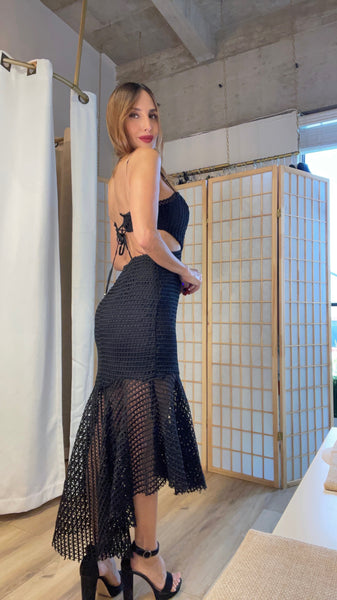 Sorte cut out dress in mesh texture