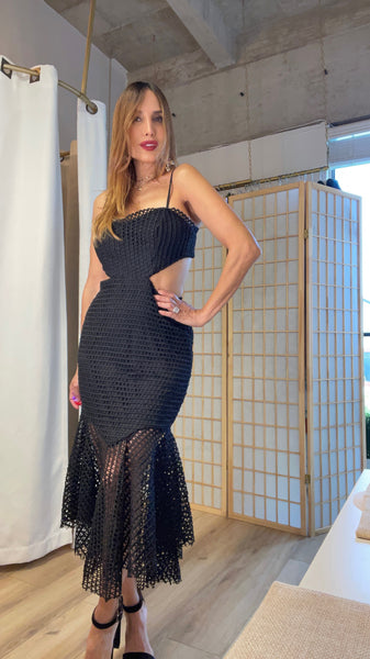 Sorte cut out dress in mesh texture