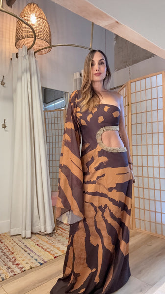 “Noema Chocolate Dress – Golden Cutout Glamour”