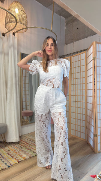 Sophia white lace outfit set