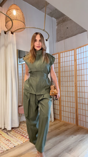 Gia Olive Set
