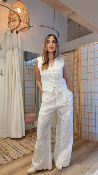 Sorano Embroidered Set – Cotton Vest & Lined Pants