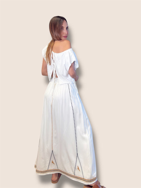 Athena day embroidered set