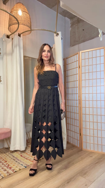 The Elara Laser Dress” – Waist-Cut Midi with Belt