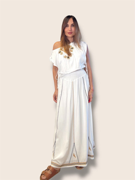 Athena day embroidered set