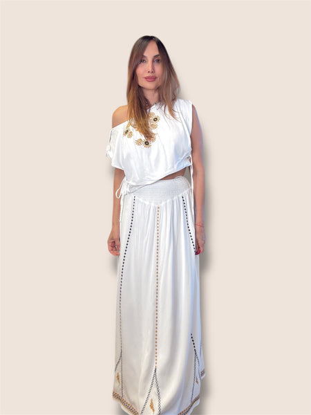 Athena day embroidered set