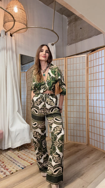 The Marena Moss Paisley Set” – Twisted Crop Top & Loose Cotton Pants