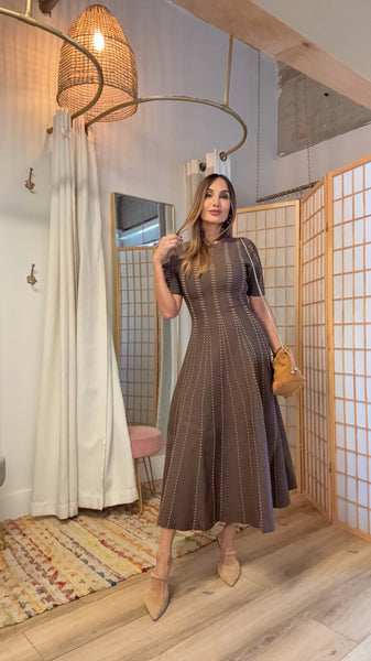 “Corina Knit Dress – Brown & Caramel Contrast Elegance