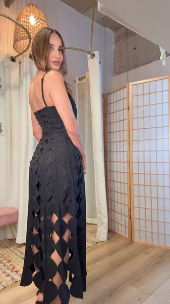 The Elara Laser Dress” – Waist-Cut Midi with Belt