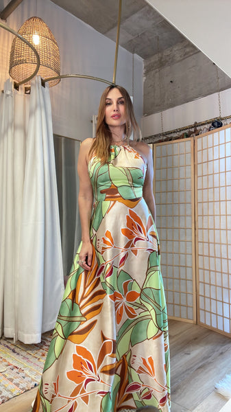 Brigitte dress in green background