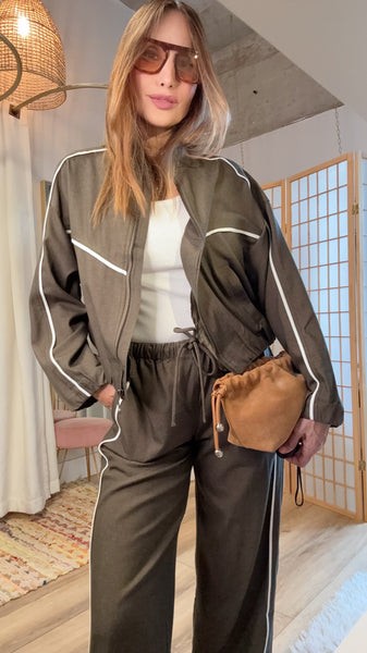 Liv Olive Elevated Travel Set