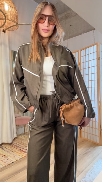 Liv Olive Elevated Travel Set