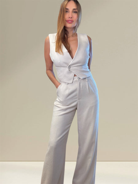Kaia's Linen Luxe: Oatmeal Cropped Vest & Pants Set"