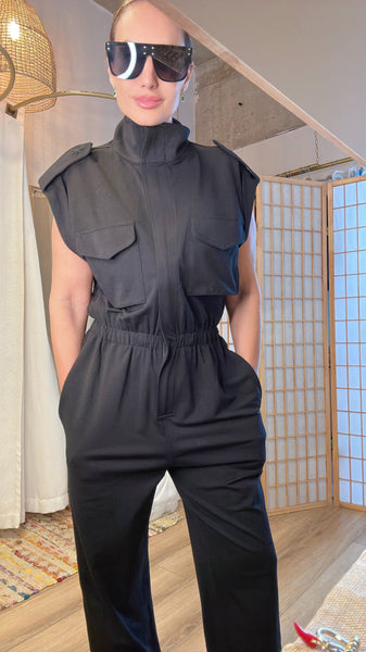 "Astrid's Chic Flannel Jumpsuit for Spring"