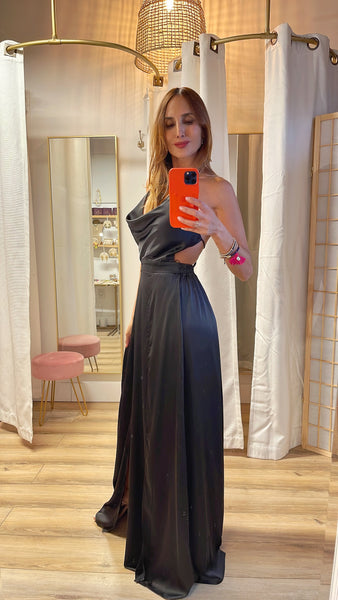 Natty silk texture black halter maxi dress